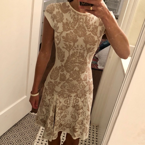 Torn by Ronny Kobo cream/tan floral dress size S - Picture 2 of 6